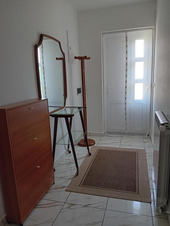 מונפלקונה Villa Azzurra מראה חיצוני תמונה