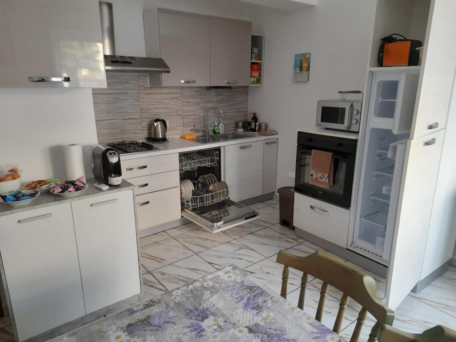 מונפלקונה Villa Azzurra מראה חיצוני תמונה