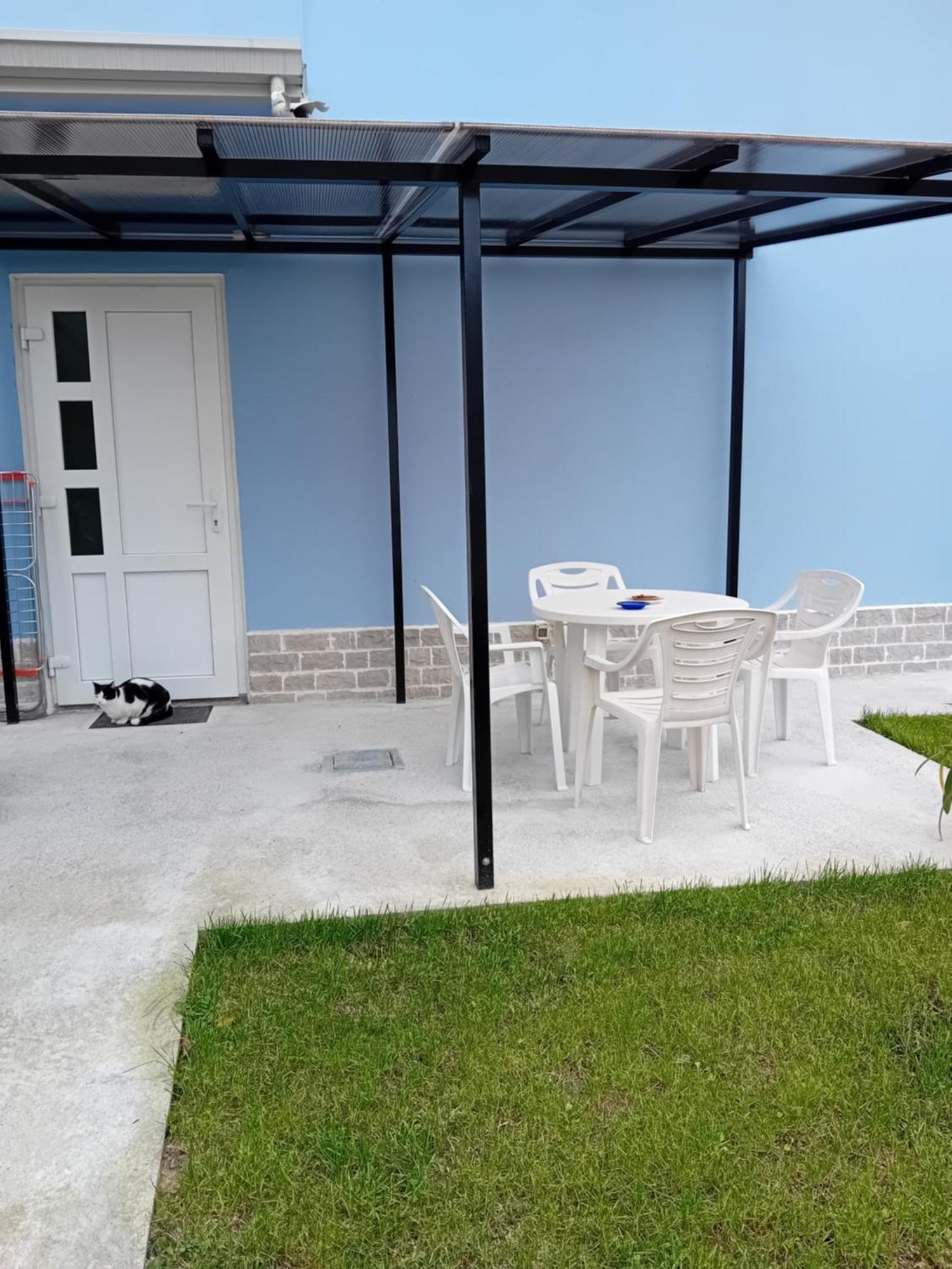 מונפלקונה Villa Azzurra מראה חיצוני תמונה